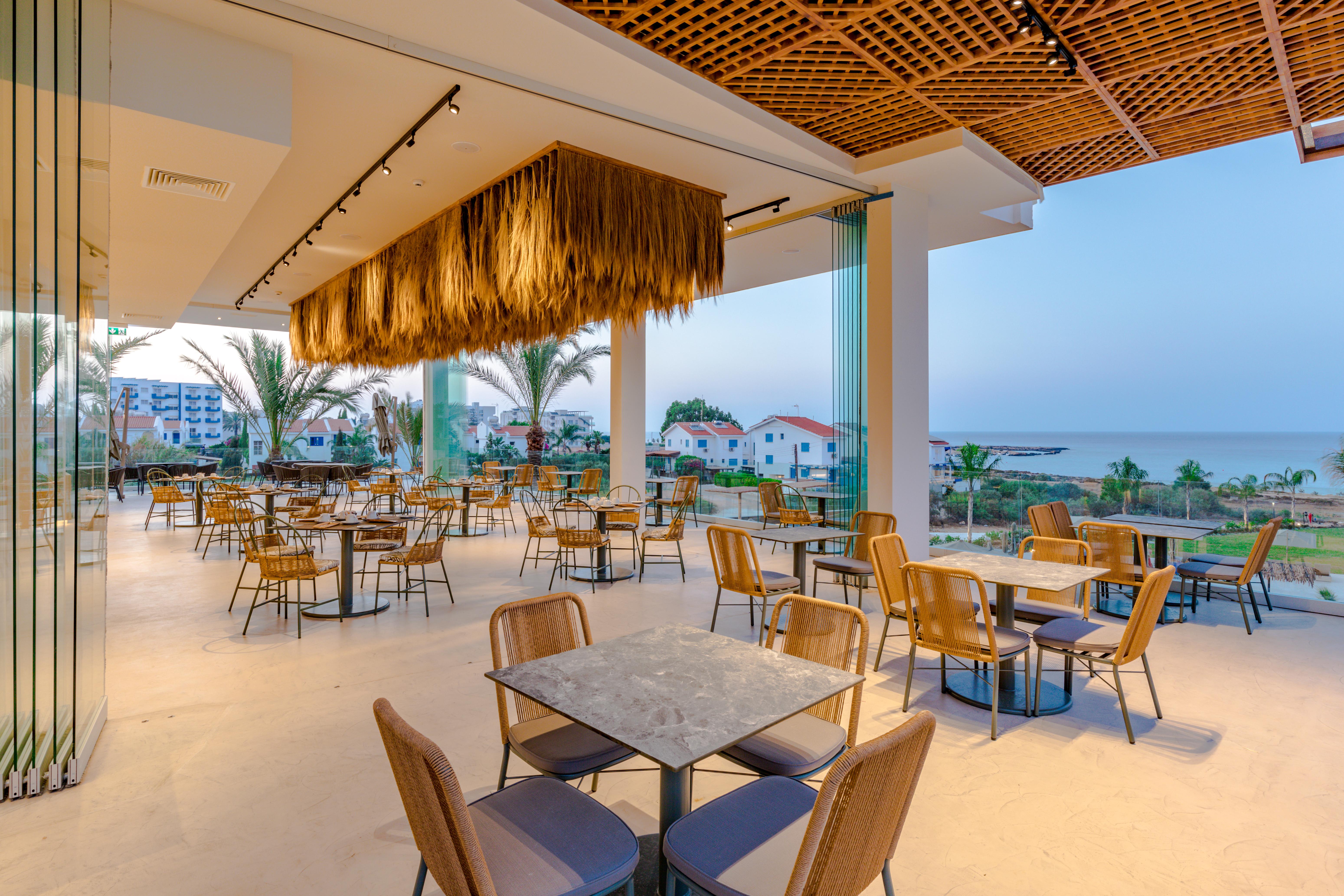 Iris Beach Hotel Protaras Exteriör bild