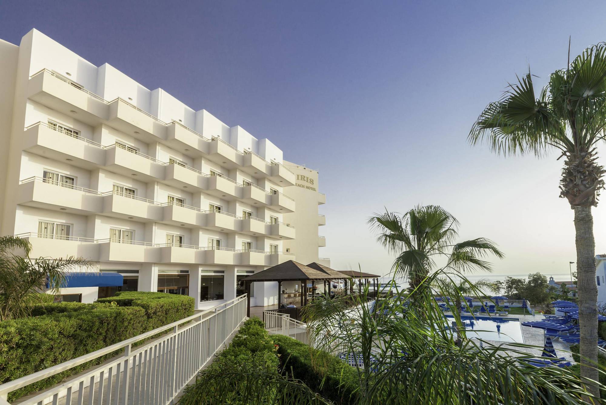 Iris Beach Hotel Protaras Exteriör bild